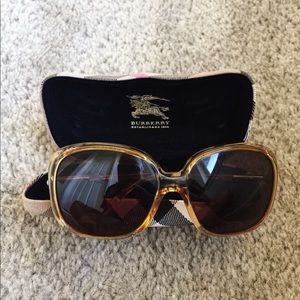 Women’s Burberry Yellow Sunglasses